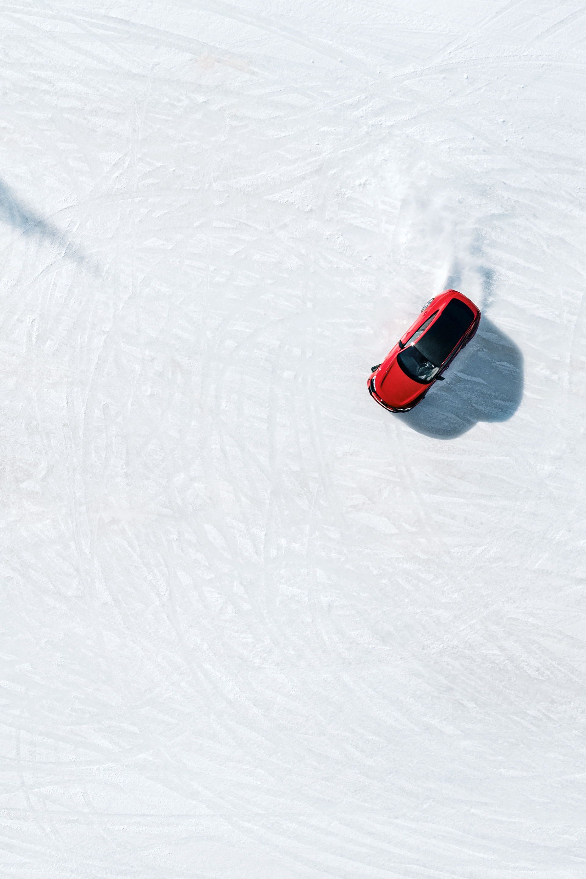 The Audi RS e-tron GT seen from a bird’s eye perspective. 