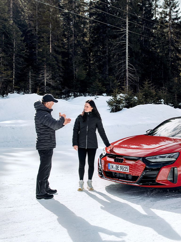 Anna Veith in conversation with Stefan Eichhorner.